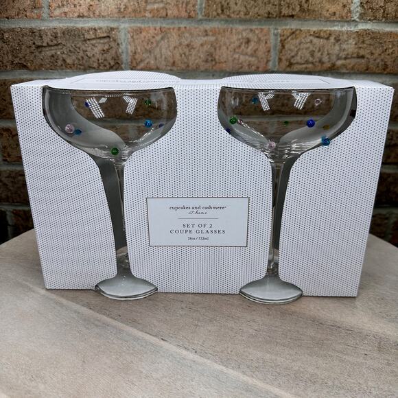 Cupcakes and Cashmere Rainbow Dot Coupe Glass Set 2 Vintage Style Set New - Picture 10 of 11